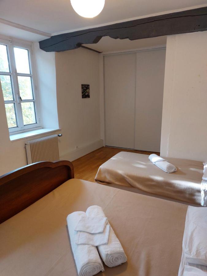La Cambuse Des Gones - 3 * Thurins