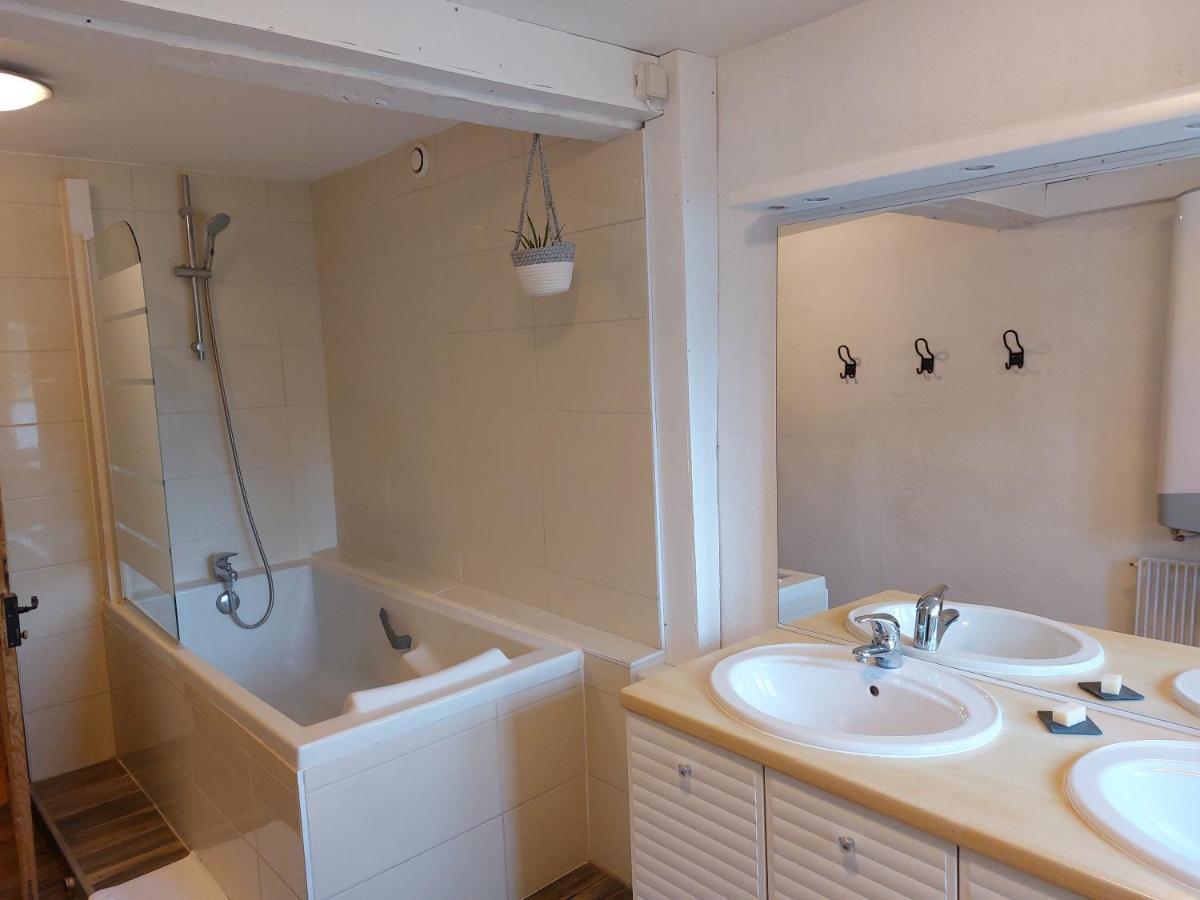 Holiday home La Cambuse Des Gones - 3 Thurins